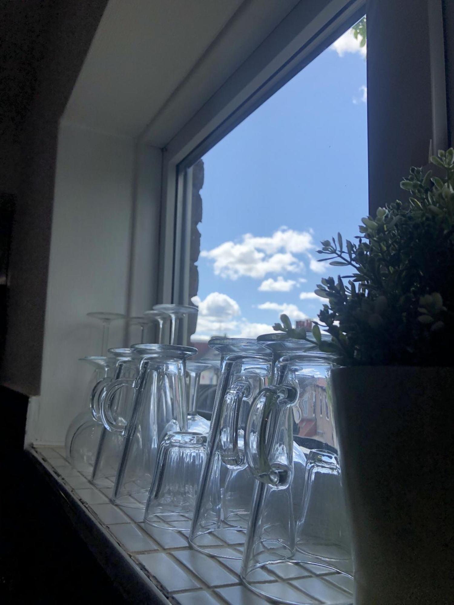 Apple House Guesthouse Heathrow Airport Hillingdon Værelse billede